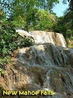 Coyaba Gardens / Mahoe Falls